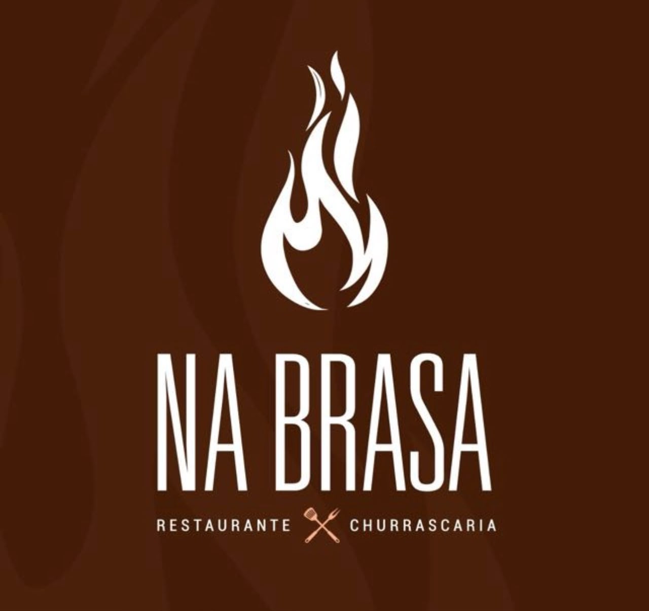 Alô, alô! Bateu aquela fome? Então venha para o Restaurante Na Brasa! Aqui você encontra um delicioso self-service, com opção por quilo ou à vontade, sempre com comida fresquinha, variedade e muito sabor. Venha conhecer a nossa alcatra com catupiry e alho, uma combinação que conquista no primeiro pedaço! E se preferir, peça no conforto da sua casa ou do trabalho. Temos delivery de marmitas, com rapidez e aquele gostinho de comida caseira. Estamos abertos de segunda a sábado, a partir das 11 horas. 📍 Rua Potiguaras, 465. 📞 WhatsApp: (14) 99677-8539. Restaurante Na Brasa. O sabor que conquista você todos os dias. Venha nos visitar ou peça sua marmita! Restaurante Na Brasa: qualidade, sabor e preço justo!